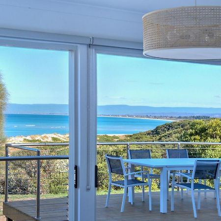 Sandbar Beach House Villa Coles Bay Bagian luar foto